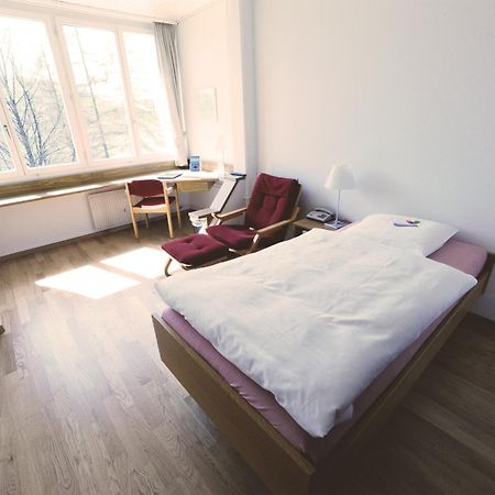 Hotel Laendli Oberägeri Стая снимка